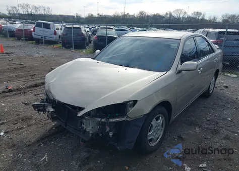 2003 Toyota Camry Le from USA, damaged, VIN 4T1BE32K63U752868